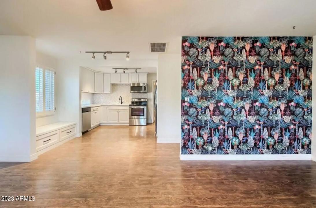 Real Estate Picture 2