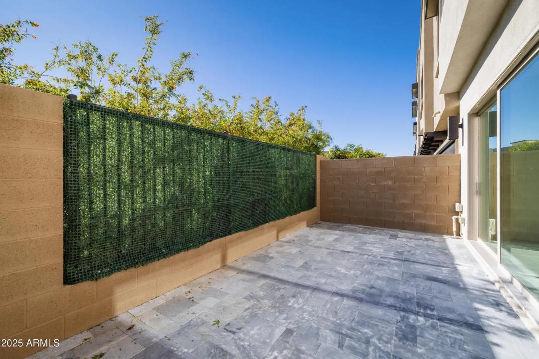 Real Estate Picture 27