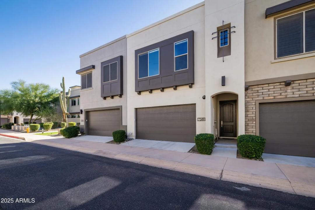 Real Estate Picture 35