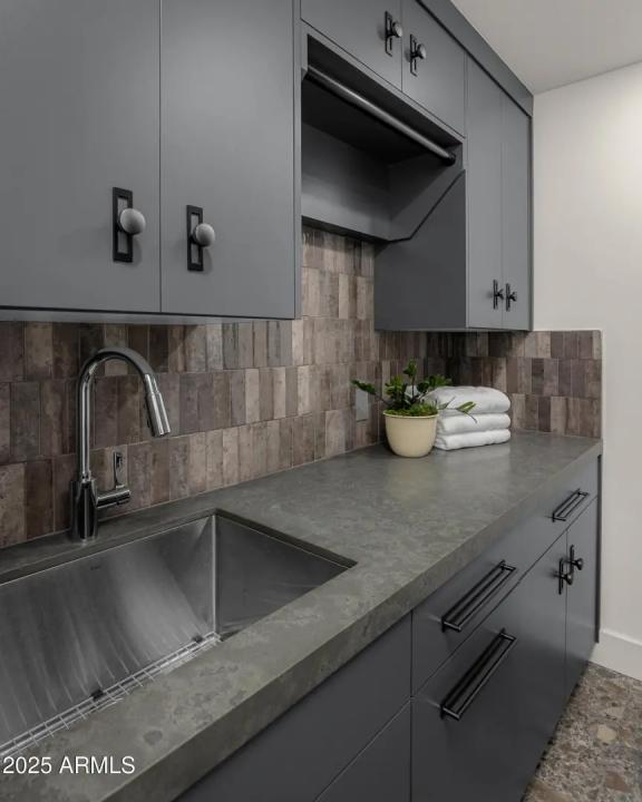 Real Estate Picture 19