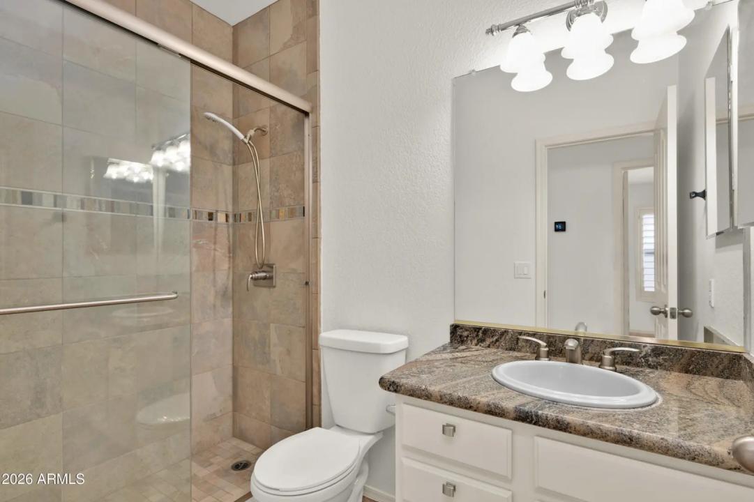 Real Estate Picture 23