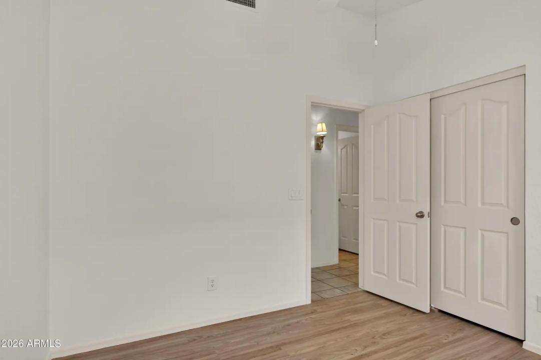 Real Estate Picture 25