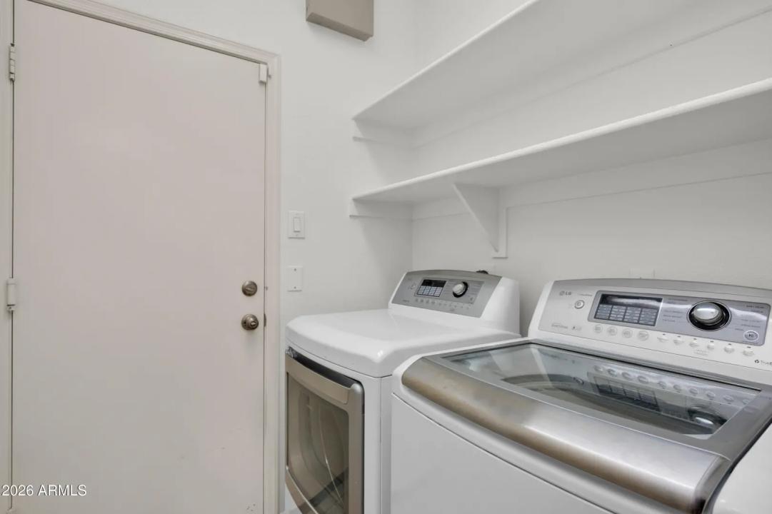 Real Estate Picture 28