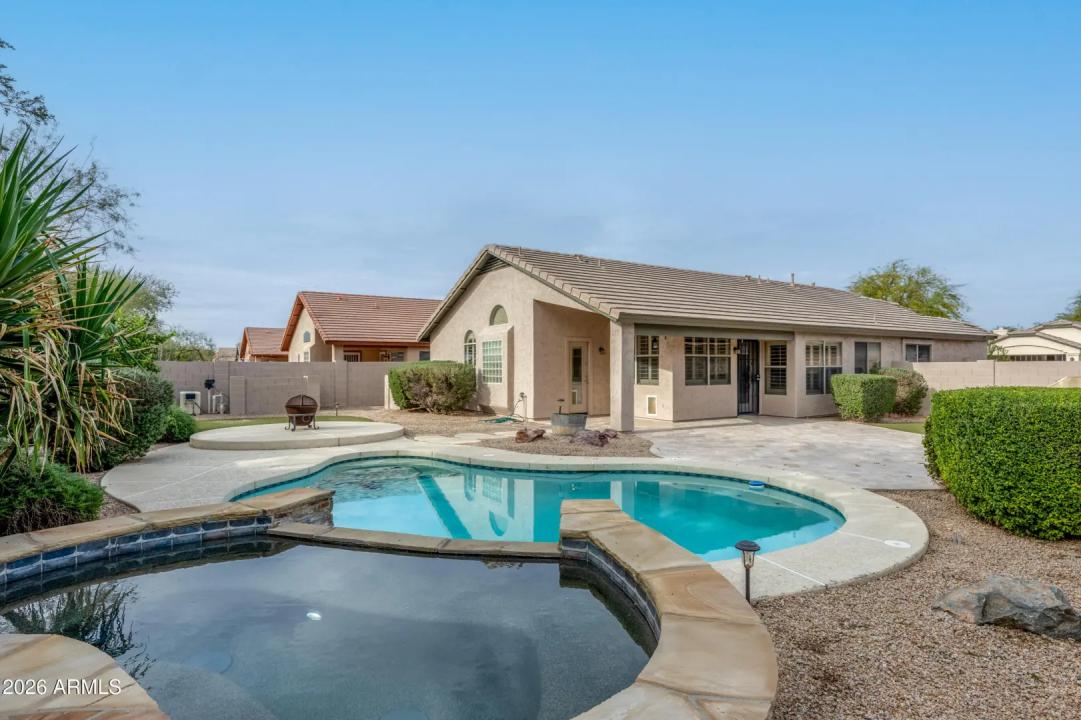 Real Estate Picture 1