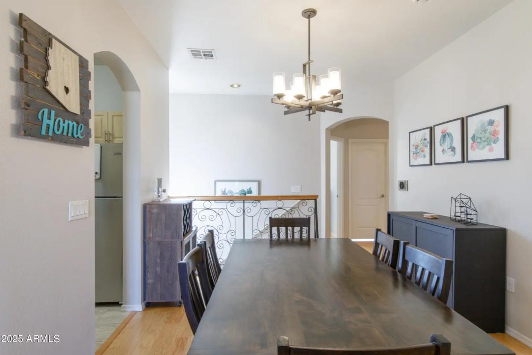 Real Estate Picture 8