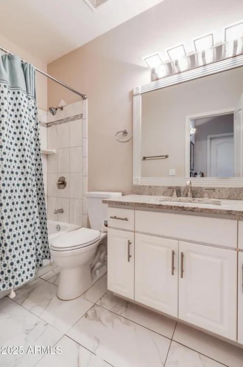 Real Estate Picture 17