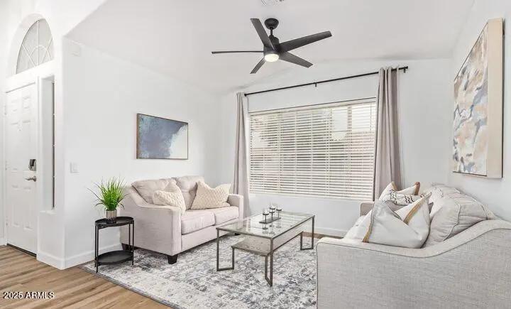 Real Estate Picture 5