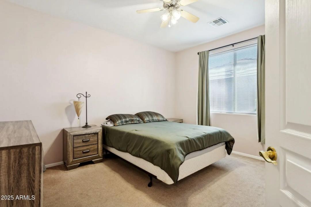 Real Estate Picture 21
