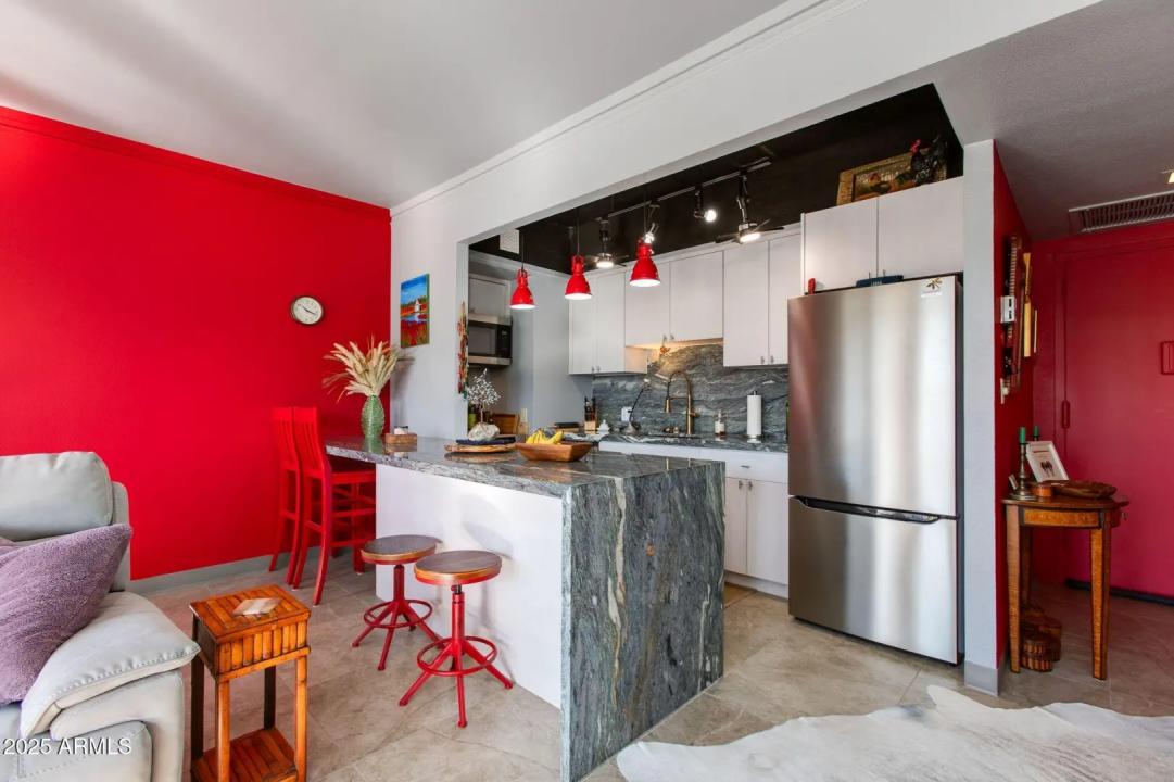 Real Estate Picture 2