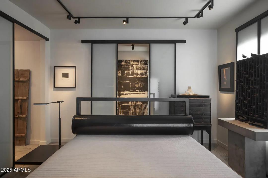 Real Estate Picture 20