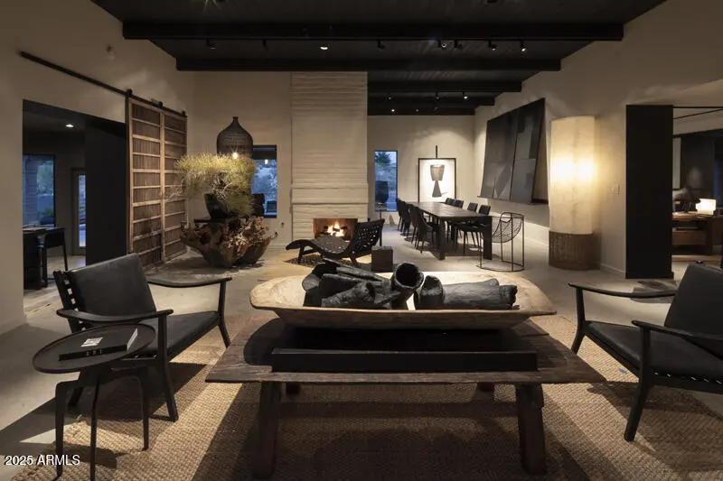 Real Estate Picture 13