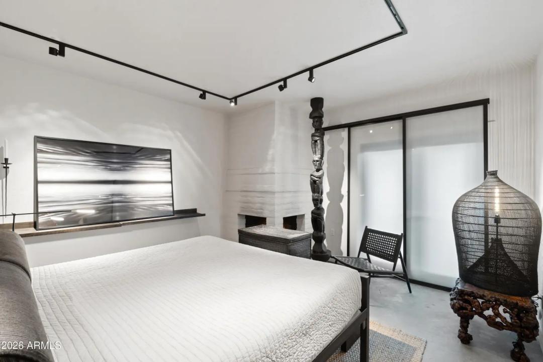 Real Estate Picture 40