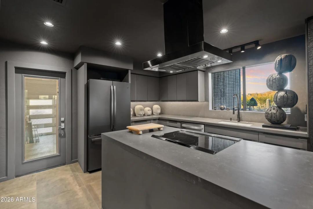 Real Estate Picture 35