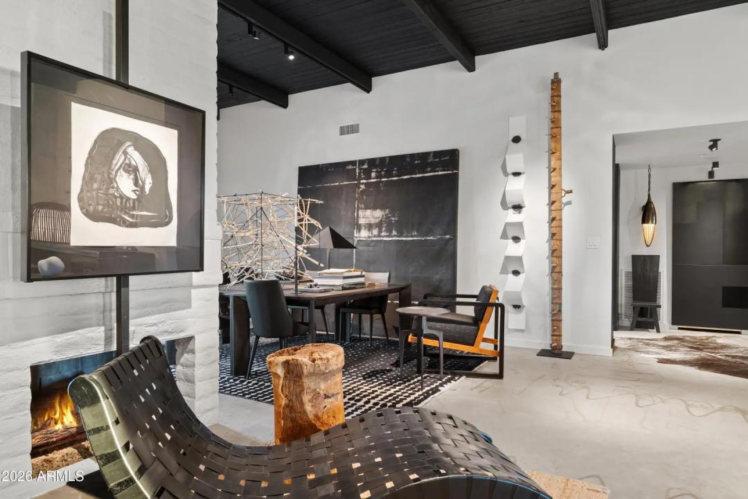 Real Estate Picture 18