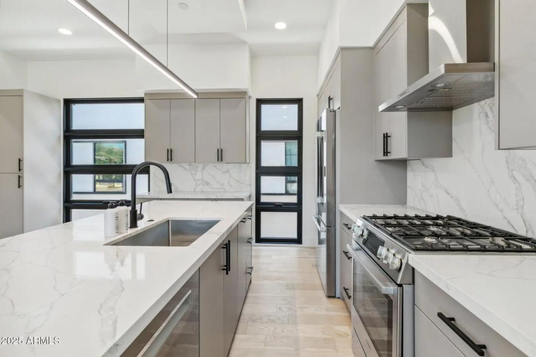 1501 N MILLER Road 1016 Scottsdale AZ 85257