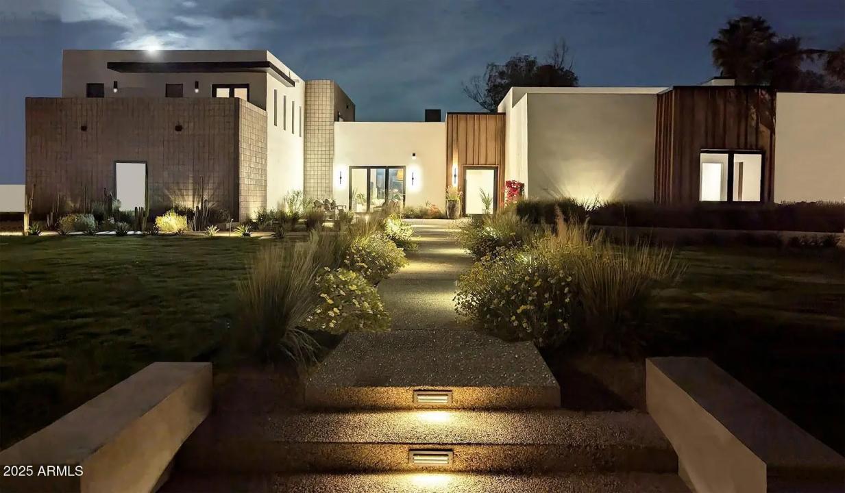 Real Estate Picture 2