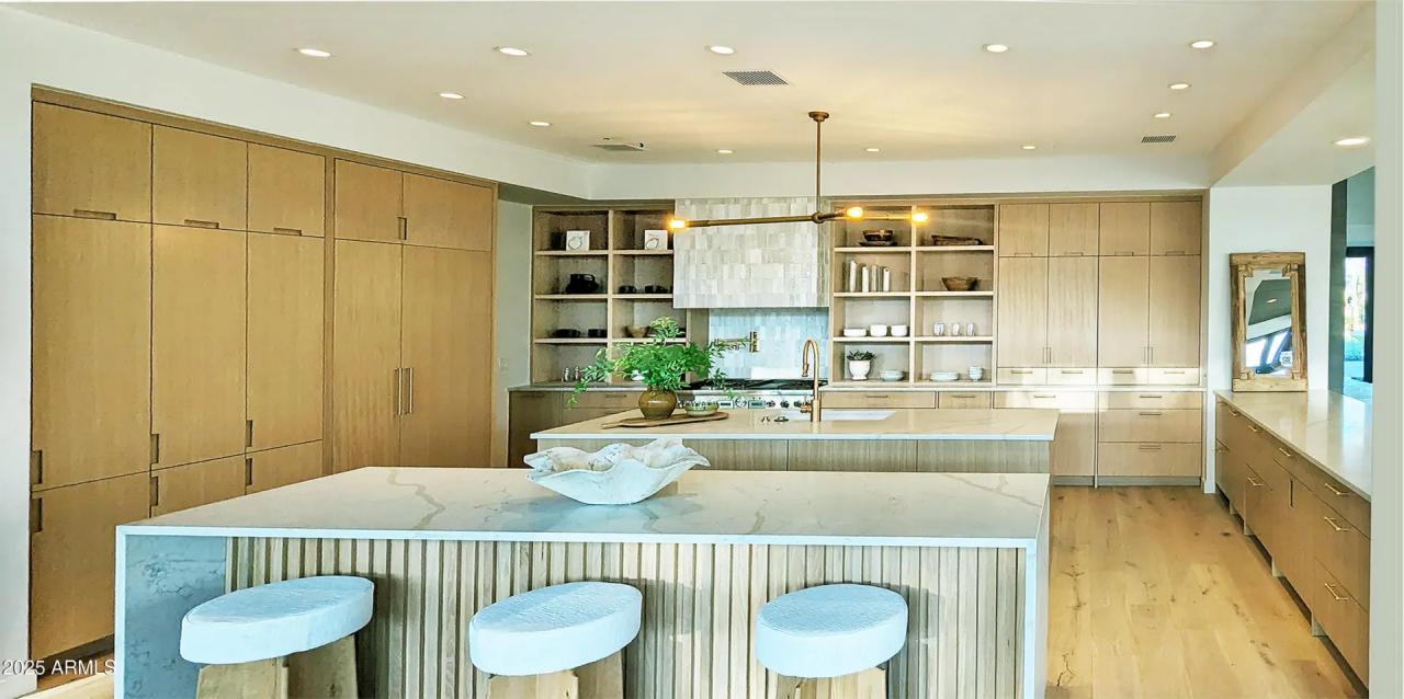 Real Estate Picture 21