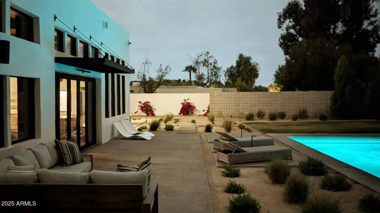 Real Estate Picture 43