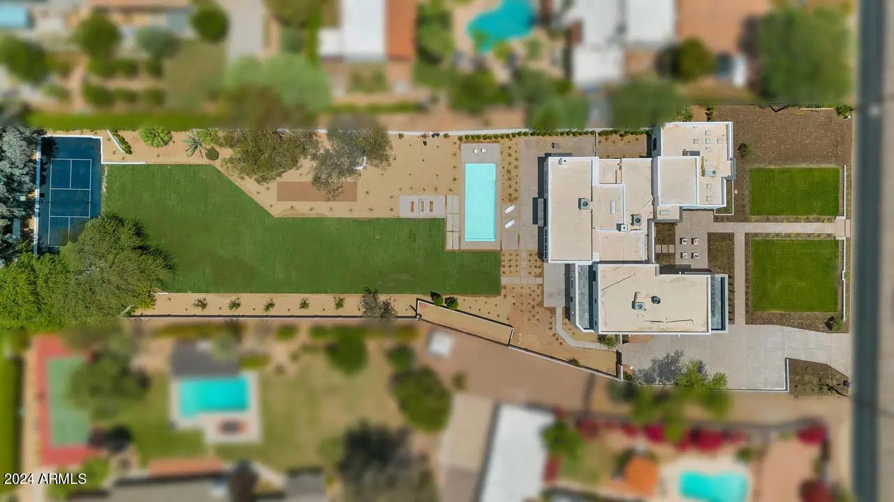 Real Estate Picture 48