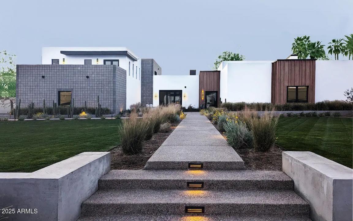 Real Estate Picture 52