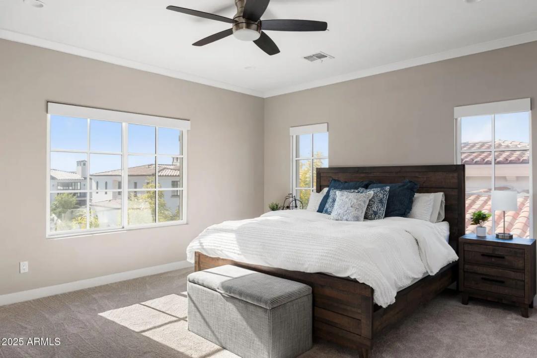 Real Estate Picture 15