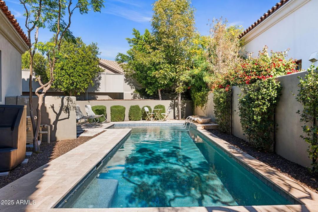 Real Estate Picture 28