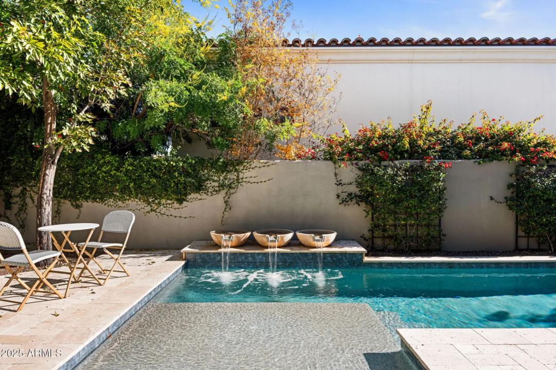 Real Estate Picture 29