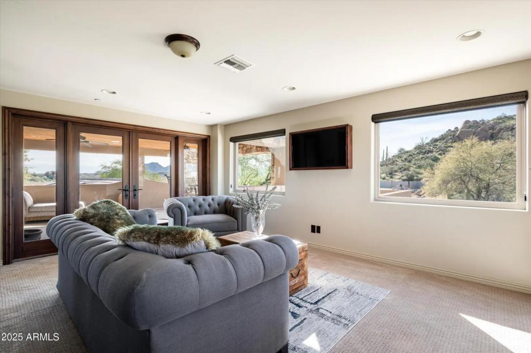 Real Estate Picture 27