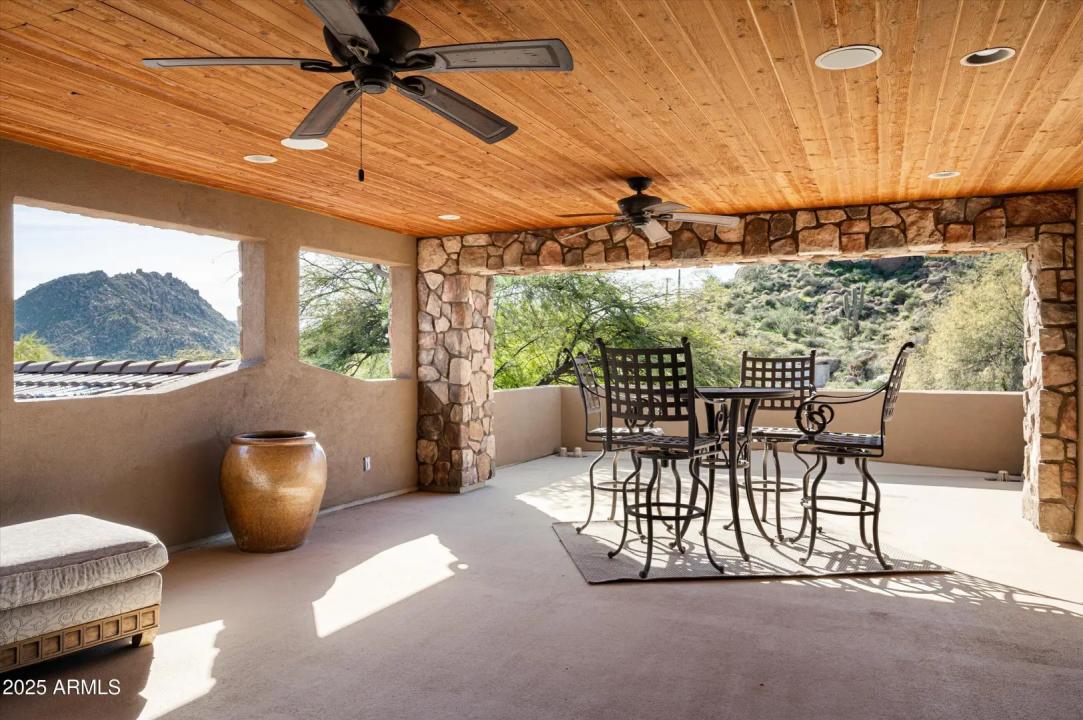 Real Estate Picture 32