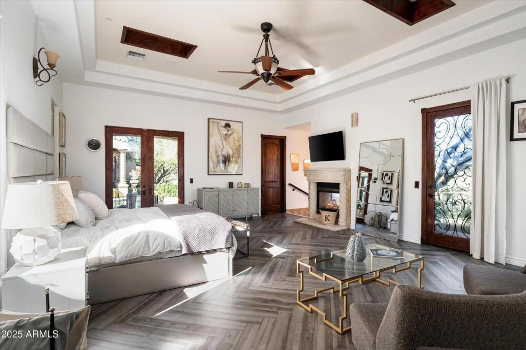 Real Estate Picture 22