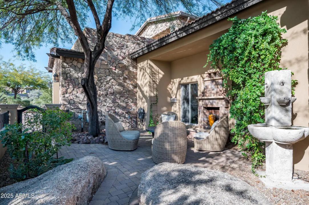 Real Estate Picture 45