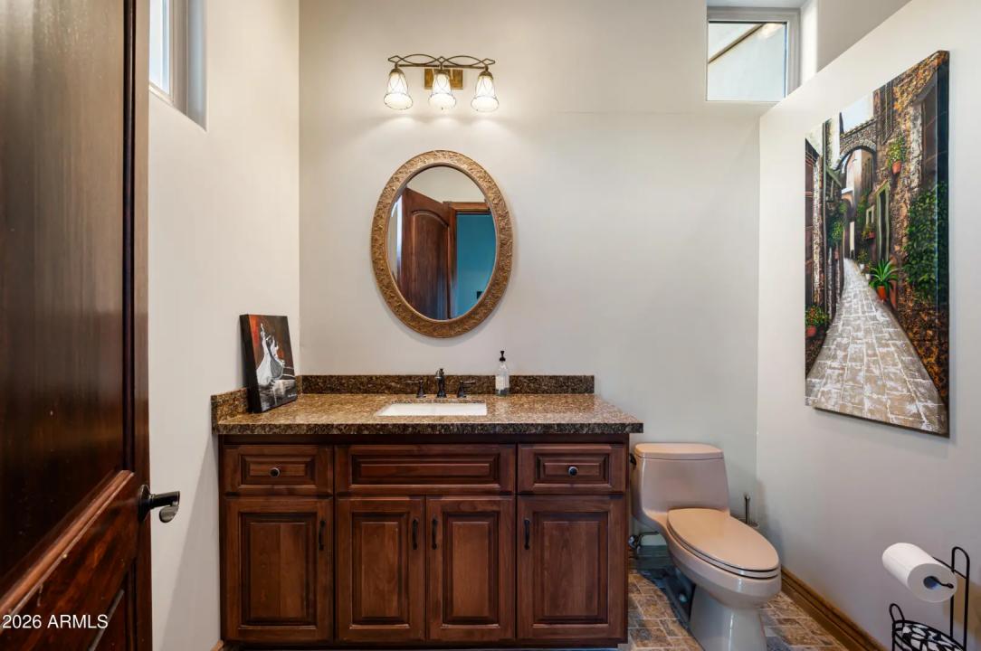 Real Estate Picture 31