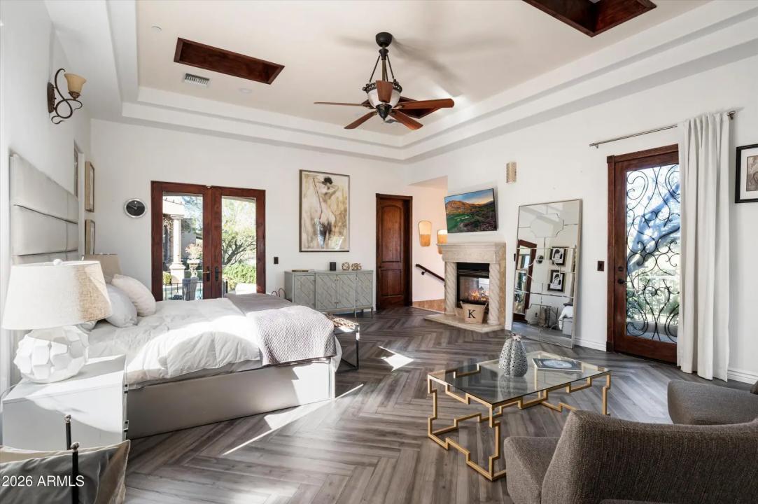 Real Estate Picture 20