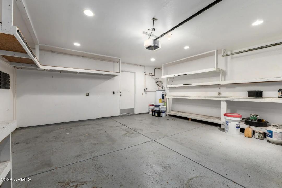 Real Estate Picture 19