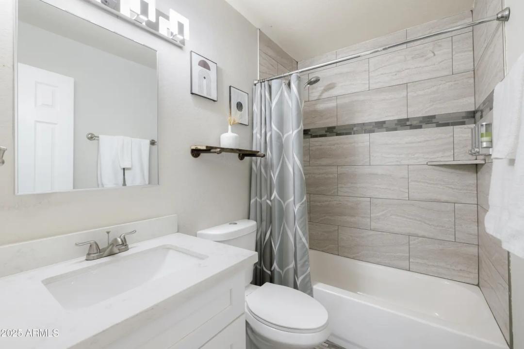 Real Estate Picture 27