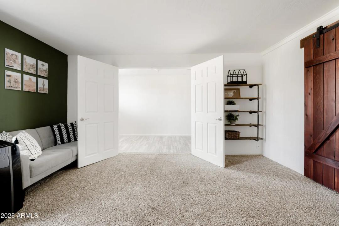 Real Estate Picture 22