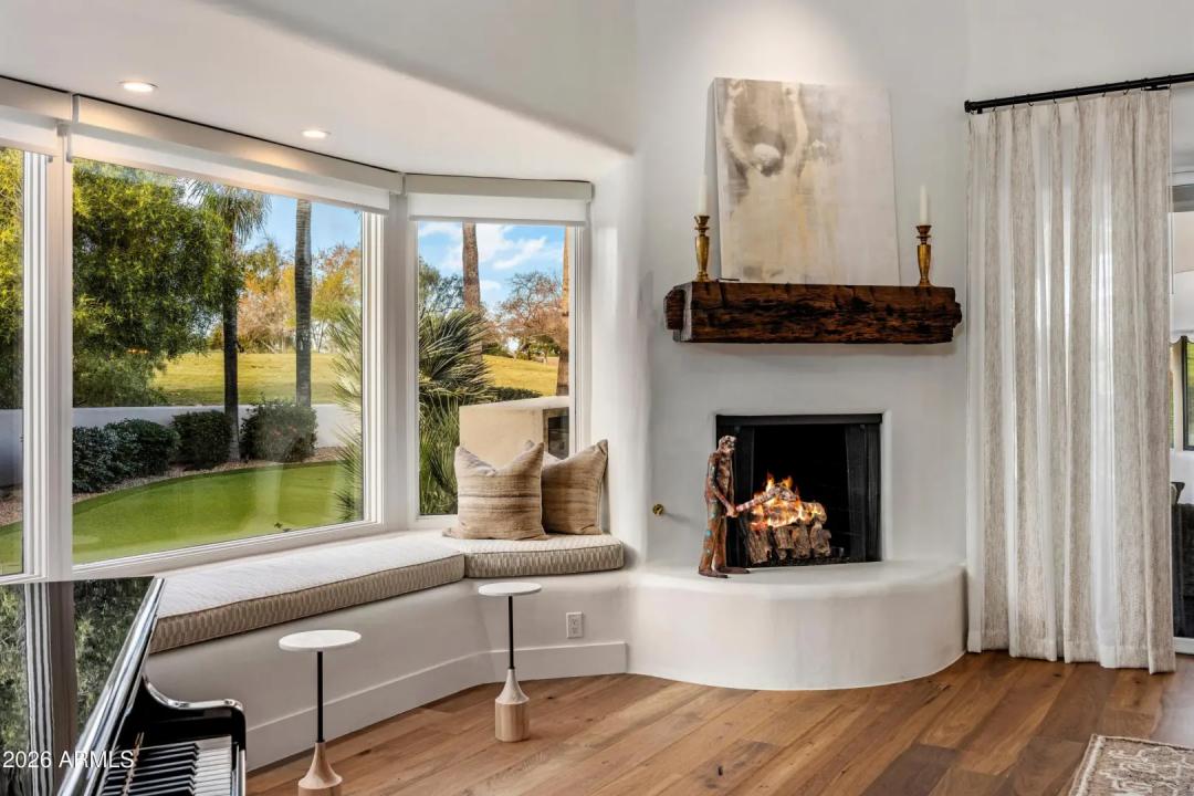 Real Estate Picture 13