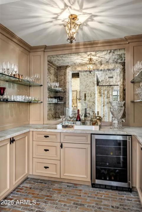 Real Estate Picture 21