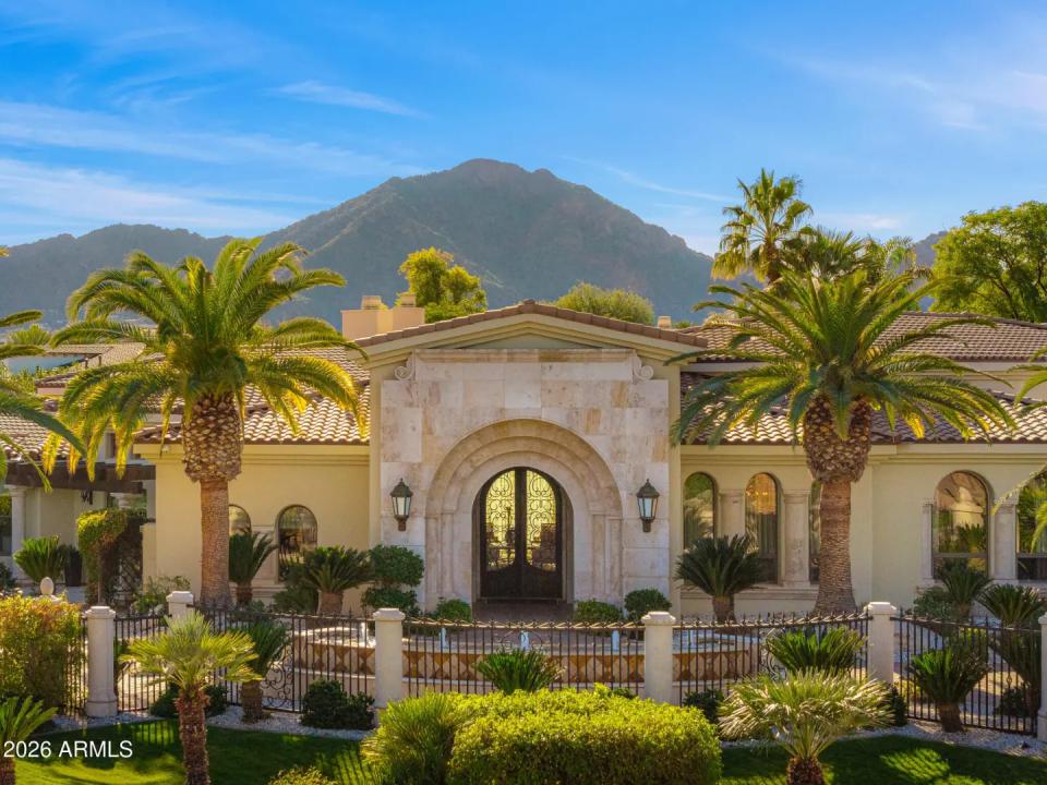 Real Estate Picture 3