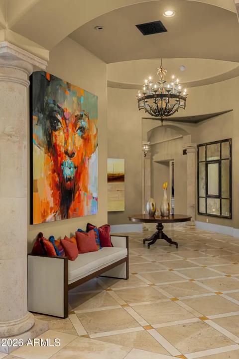 Real Estate Picture 11