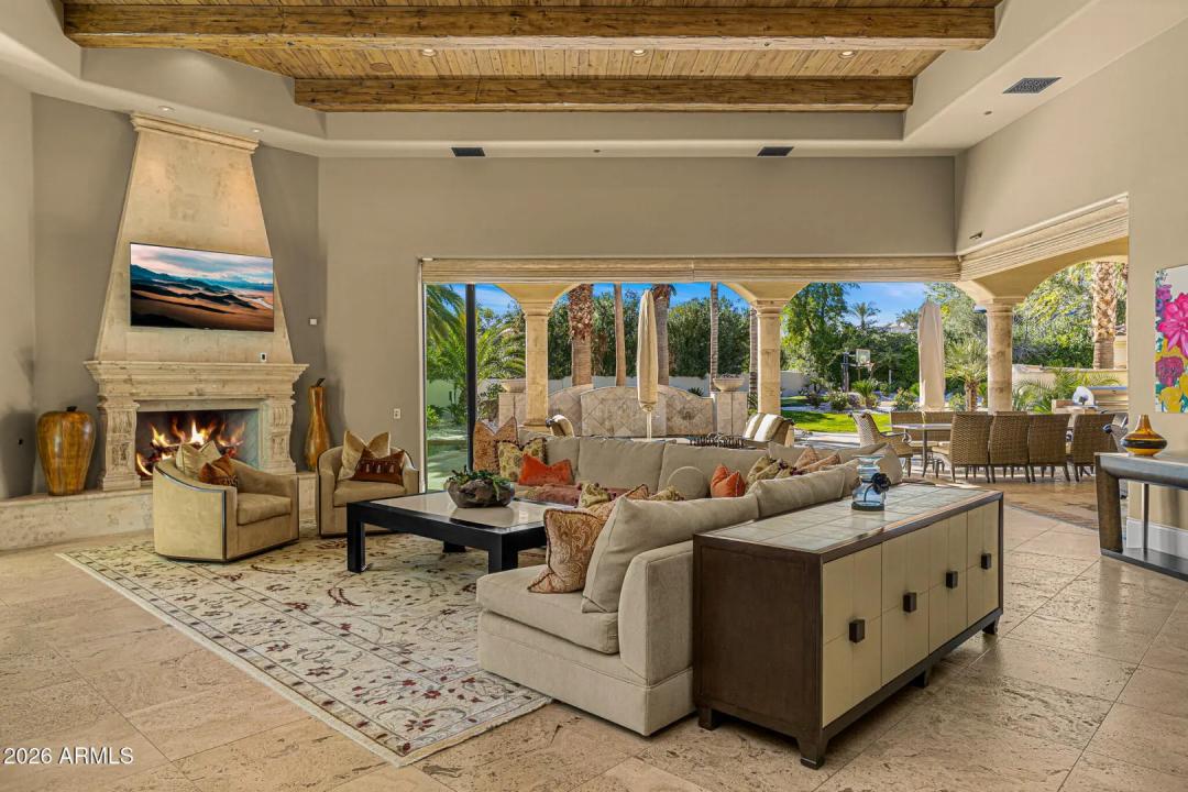 Real Estate Picture 20