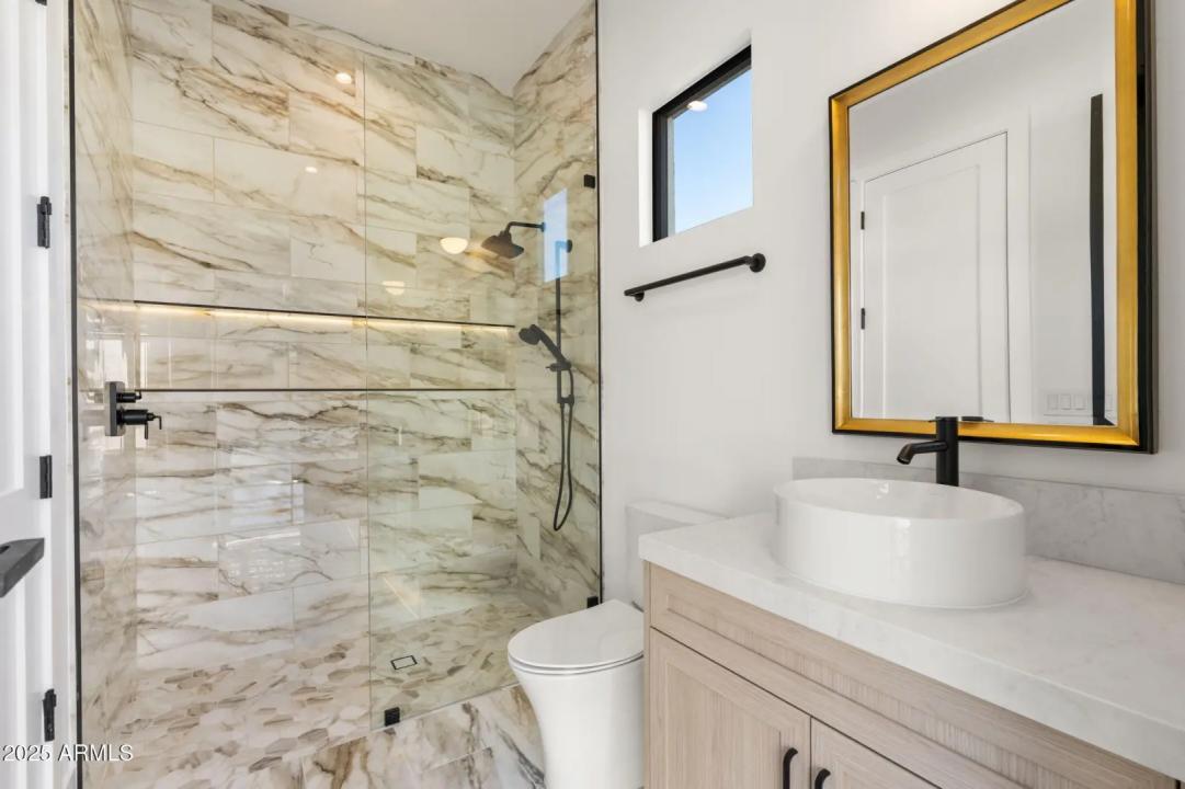 Real Estate Picture 61