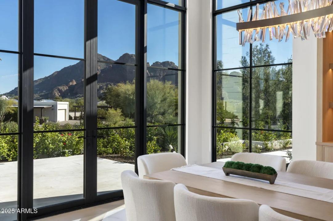 Real Estate Picture 6