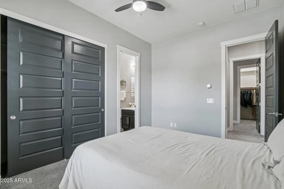 Real Estate Picture 22