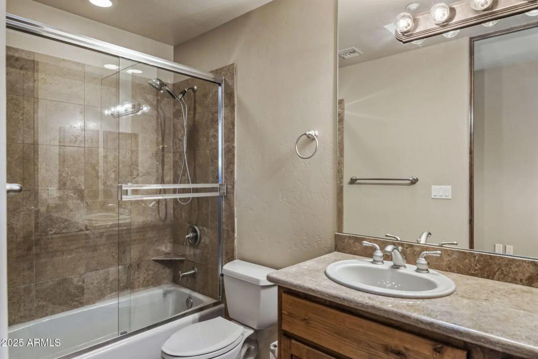 Real Estate Picture 35