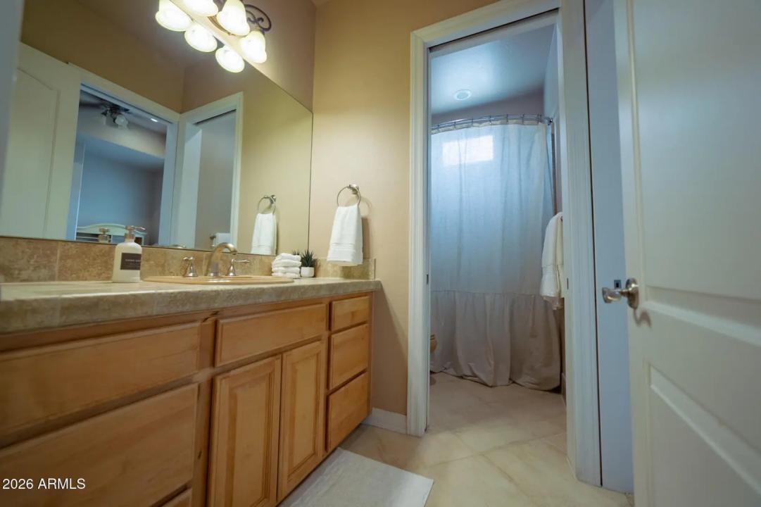 Real Estate Picture 30