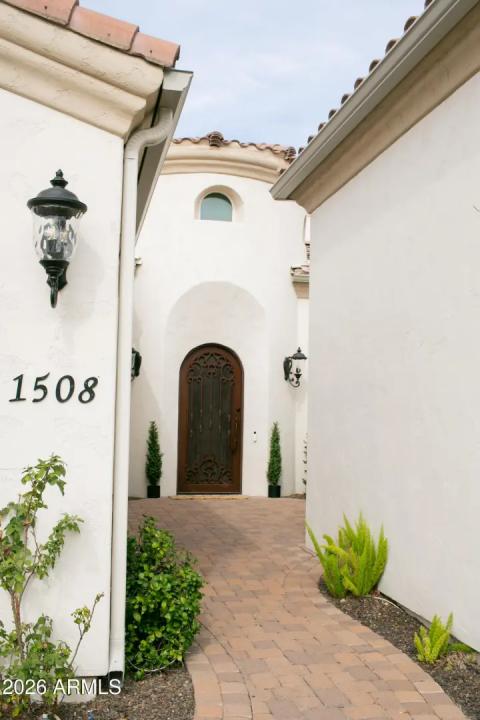 Real Estate Picture 43