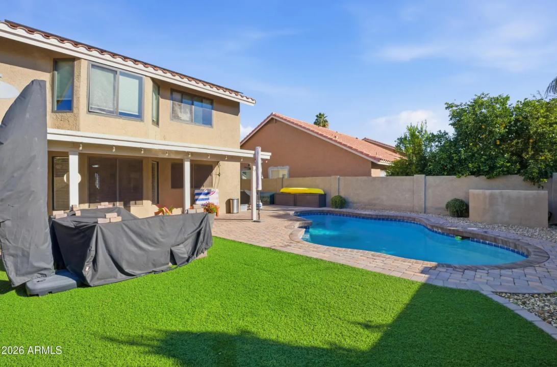 Real Estate Picture 28