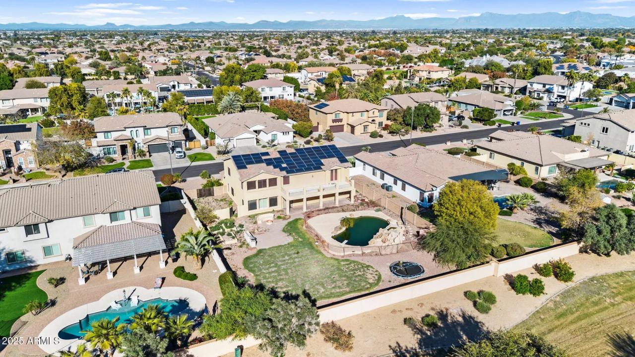 Real Estate Picture 29