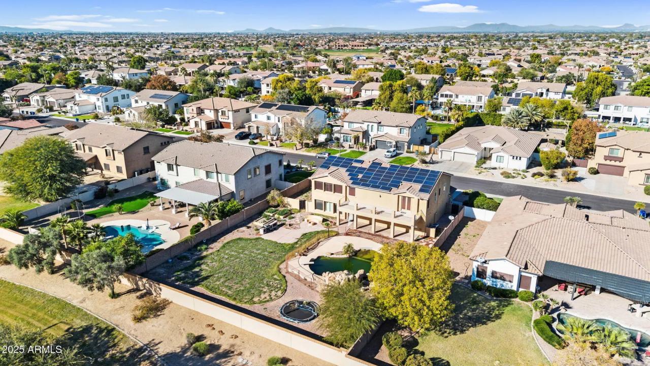 Real Estate Picture 28